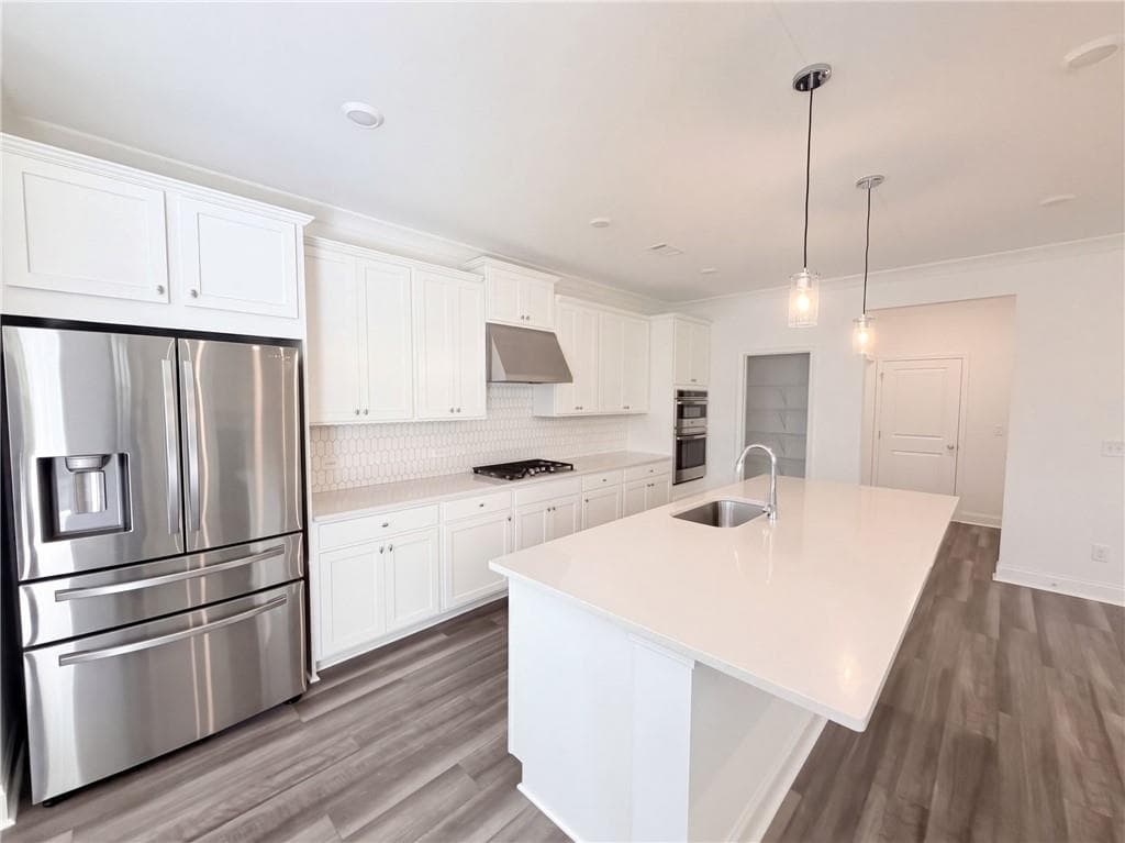 5 bedroom, 5 bathroom, 3,655 sq ft single family residence for sale at 3219 Shirecrest Lane, Dacula, GA 30019 — photo 2
