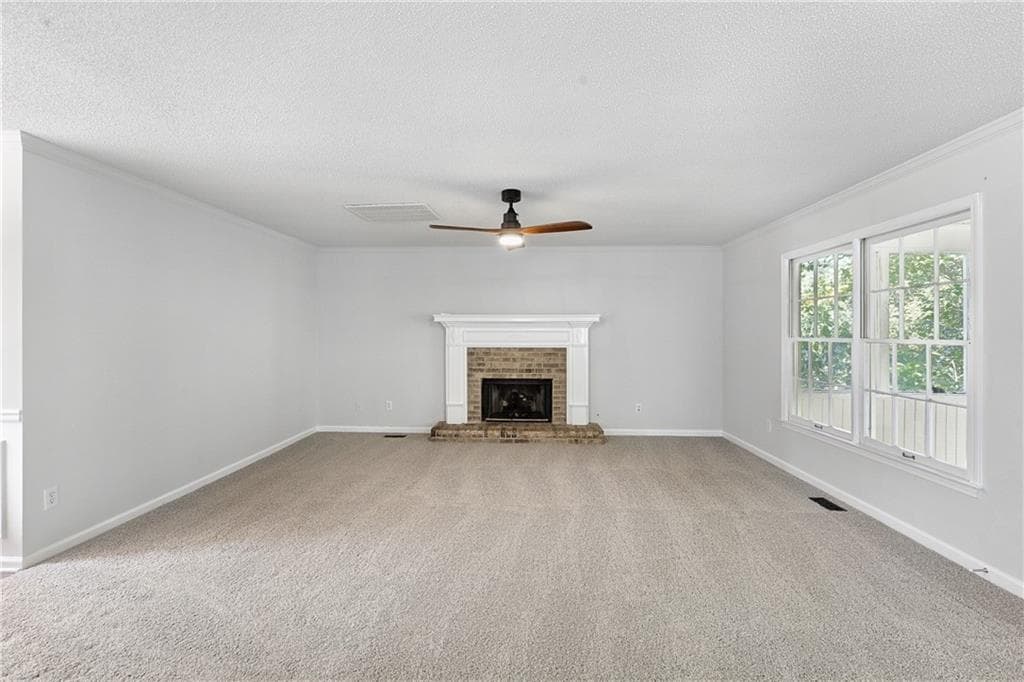 4 bedroom, 3 bathroom, 2,522 sq ft single family residence for sale at 1077 Angel Lane, Powder Springs, GA 30127 — photo 3