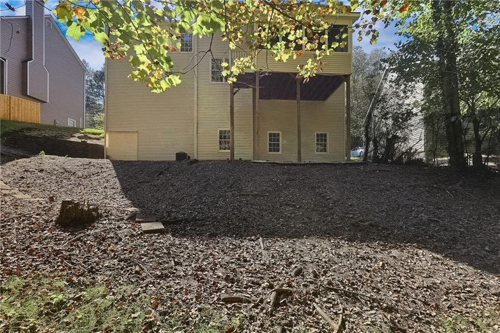 4 bedroom, 3 bathroom, 2,522 sq ft single family residence for sale at 1077 Angel Lane, Powder Springs, GA 30127 — photo 5