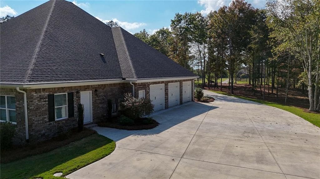 4 bedroom, 4 bathroom, 4,218 sq ft single family residence for sale at 14 Unbridled Road, Rome, GA 30161 — photo 9