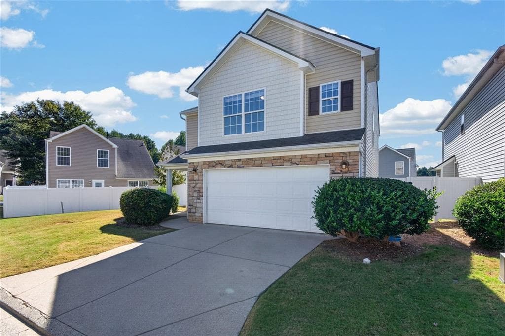 3 bedroom, 3 bathroom, 2,069 sq ft single family residence for rent at 48 Chalet Crossing, Dallas, GA 30132 for $1,975 a month — photo 2