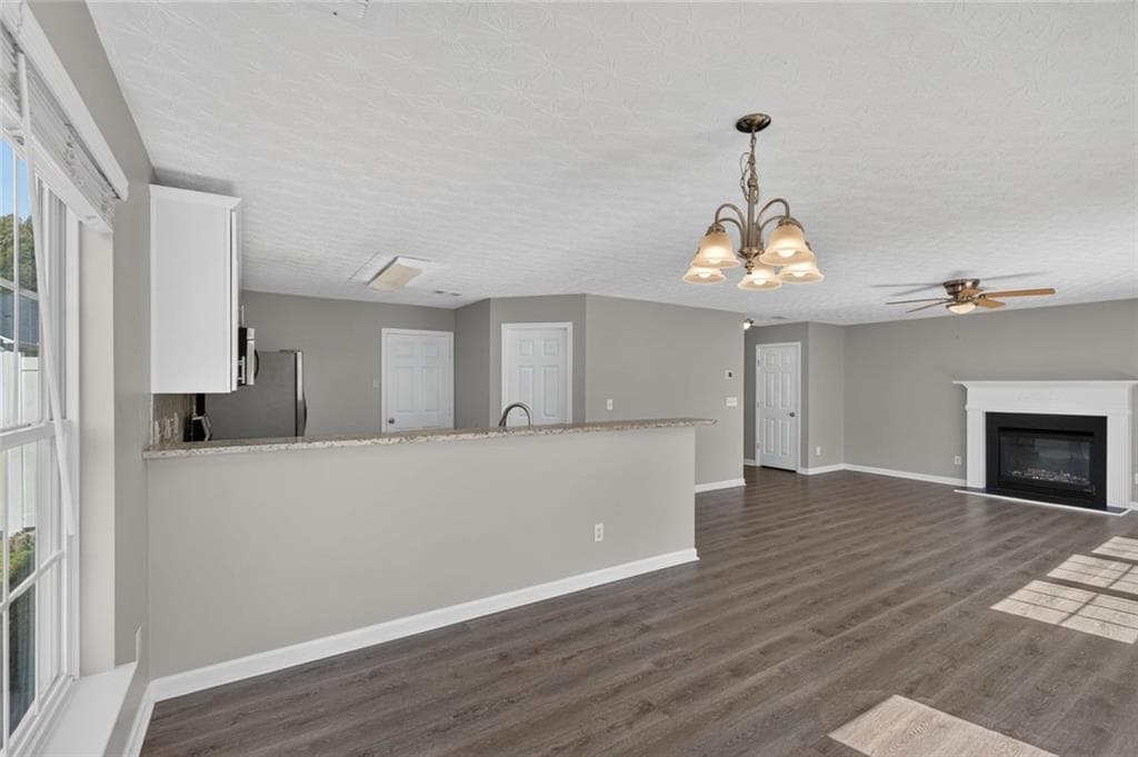 3 bedroom, 3 bathroom, 2,069 sq ft single family residence for rent at 48 Chalet Crossing, Dallas, GA 30132 for $1,975 a month — photo 8