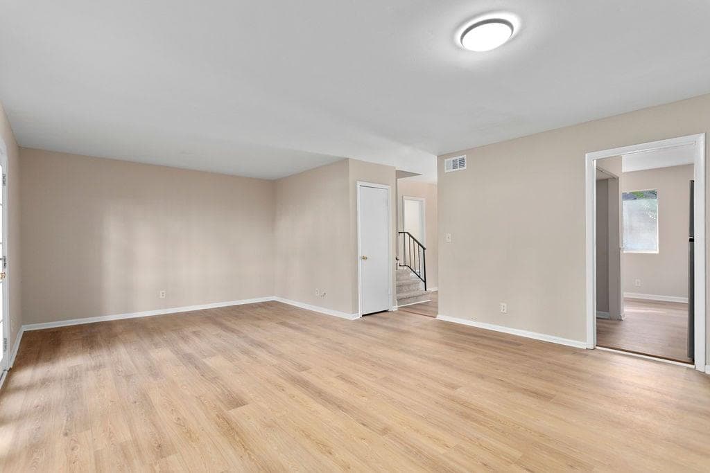 3 bedroom, 3 bathroom, 871 sq ft condominium for sale at 3312 Northcrest Road C, Atlanta, GA 30340 — photo 7