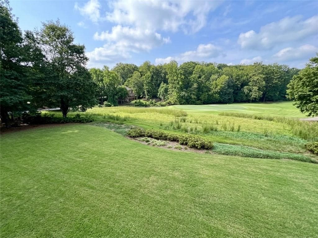 6 bedroom, 7 bathroom, 7,480 sq ft single family residence for rent at 2810 Sugarloaf Club Drive, Duluth, GA 30097 for $8,500 a month — photo 3