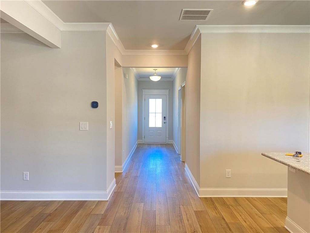 4 bedroom, 3 bathroom, 2,252 sq ft single family residence for rent at 404 Sterling Creek Way, Loganville, GA 30052 for $2,695 a month — photo 2