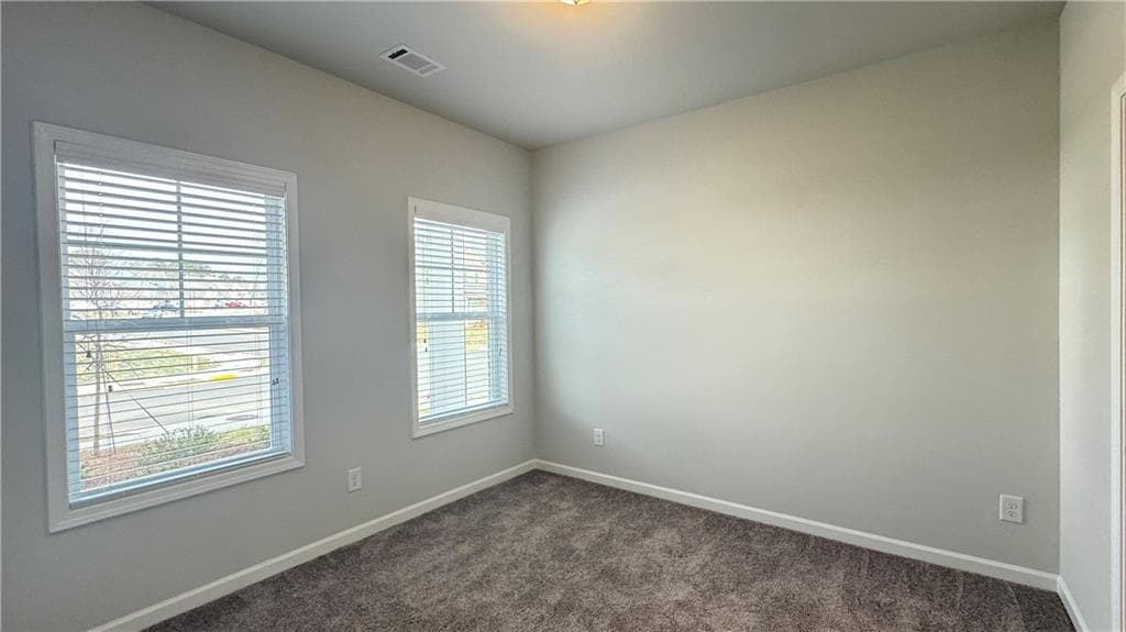 4 bedroom, 3 bathroom, 2,252 sq ft single family residence for rent at 404 Sterling Creek Way, Loganville, GA 30052 for $2,695 a month — photo 4