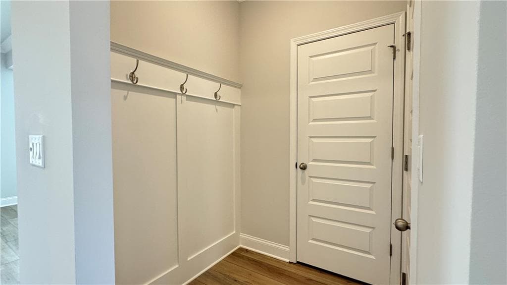 4 bedroom, 3 bathroom, 2,252 sq ft single family residence for rent at 404 Sterling Creek Way, Loganville, GA 30052 for $2,695 a month — photo 7