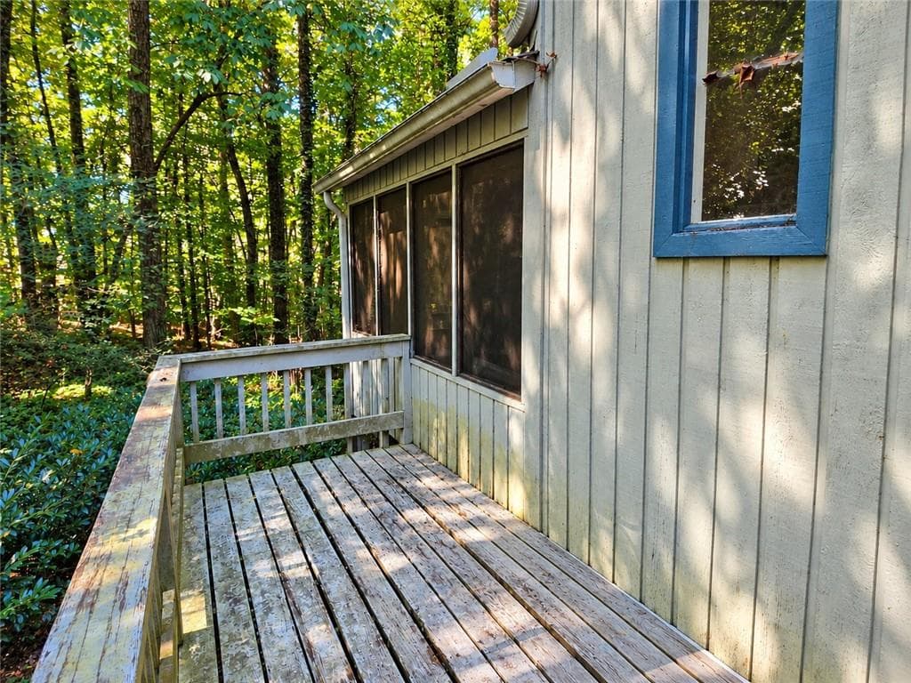 4 bedroom, 4 bathroom, 2,157 sq ft single family residence for sale at 225 Willow Bush Trace, Roswell, GA 30075 — photo 2