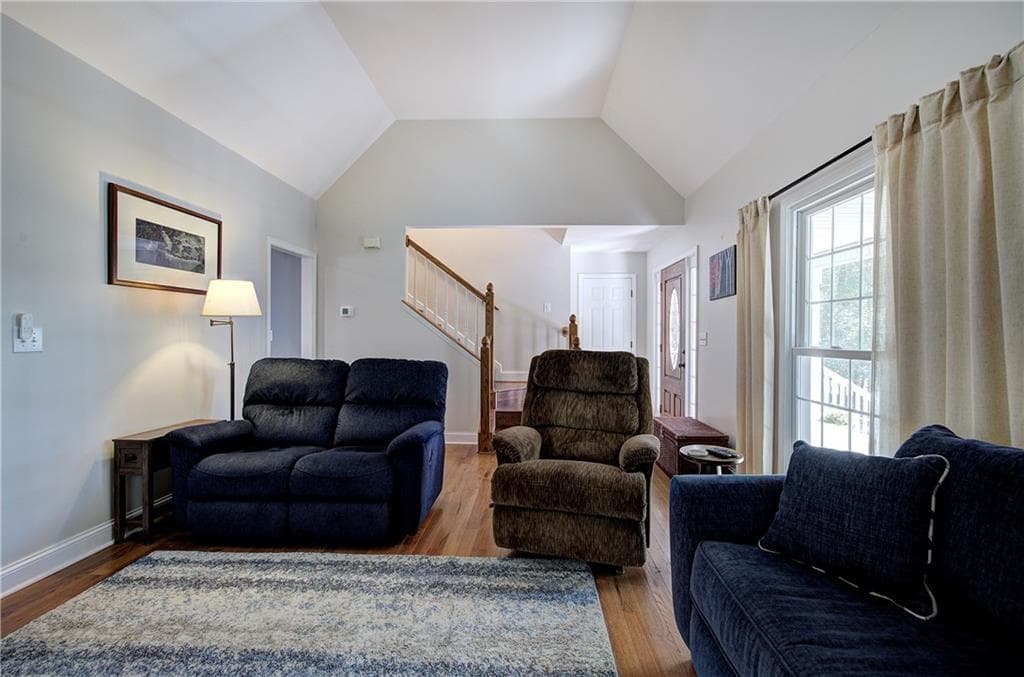 4 bedroom, 4 bathroom, 3,024 sq ft single family residence under contract at 265 Cedar Creek Road, Cartersville, GA 30121 — photo 6