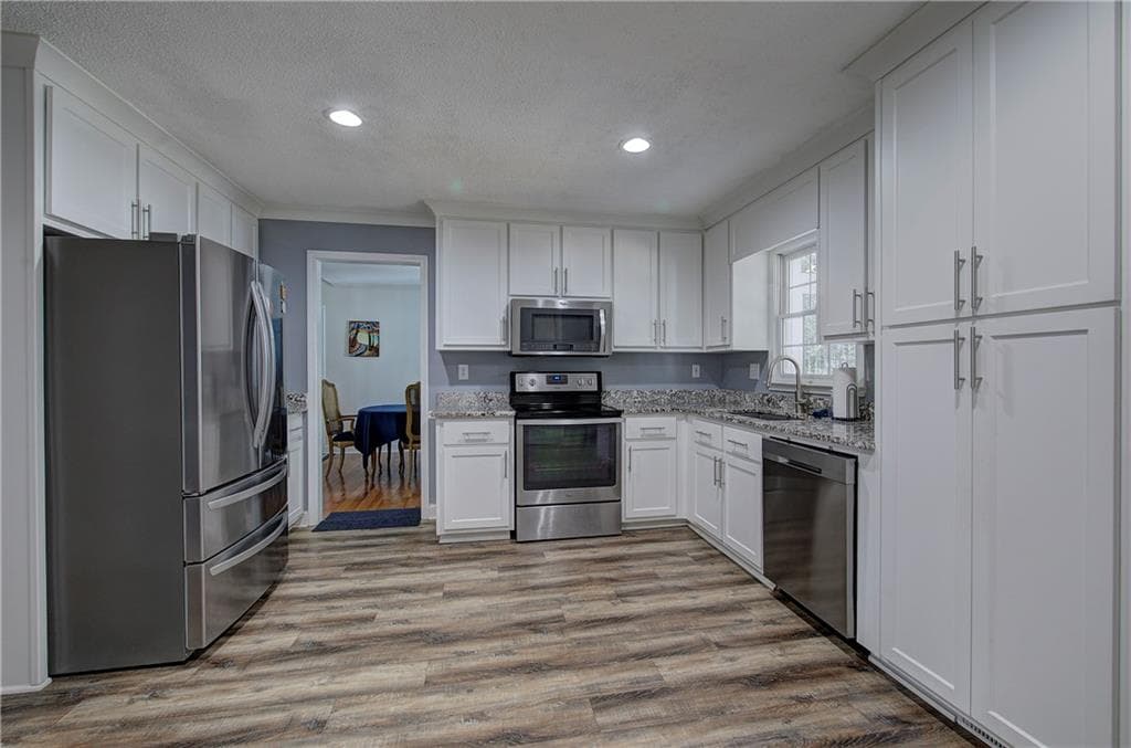4 bedroom, 4 bathroom, 3,024 sq ft single family residence under contract at 265 Cedar Creek Road, Cartersville, GA 30121 — photo 8
