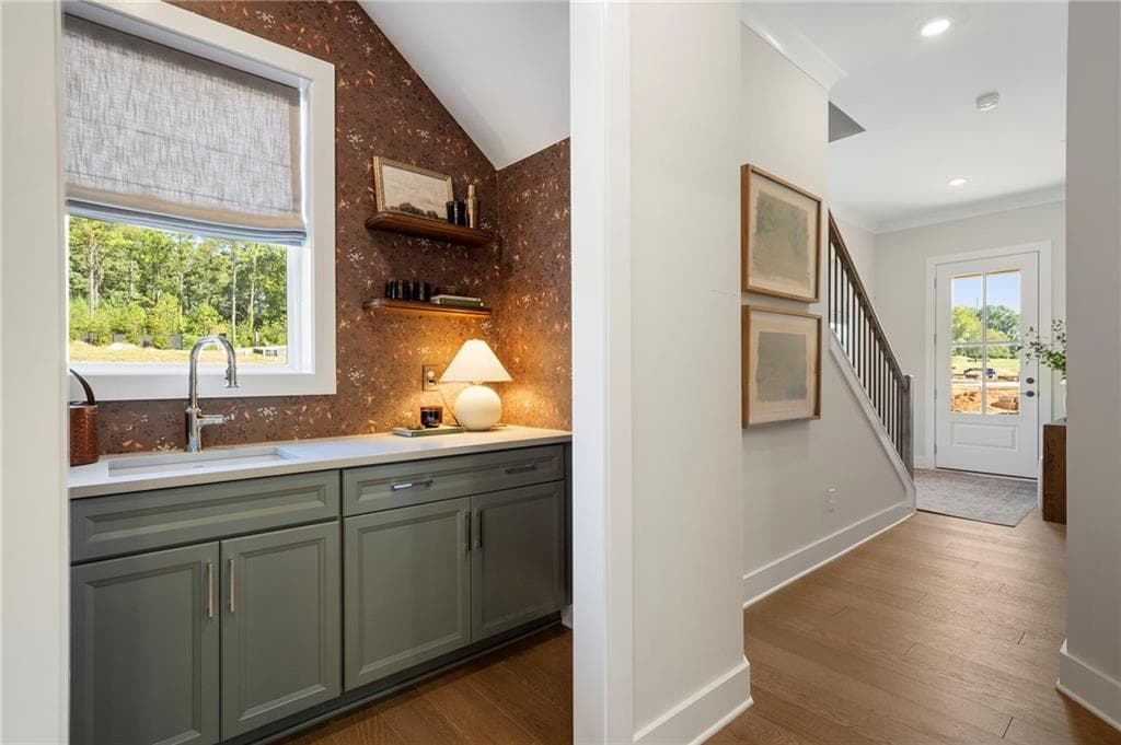 4 bedroom, 4 bathroom, 2,571 sq ft single family residence for sale at 2135 Fern Circle, Alpharetta, GA 30076 — photo 9