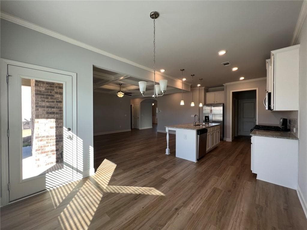 5 bedroom, 4 bathroom, 2,850 sq ft single family residence for rent at 2930 Andover Trail, Buford, GA 30519 for $2,900 a month — photo 4