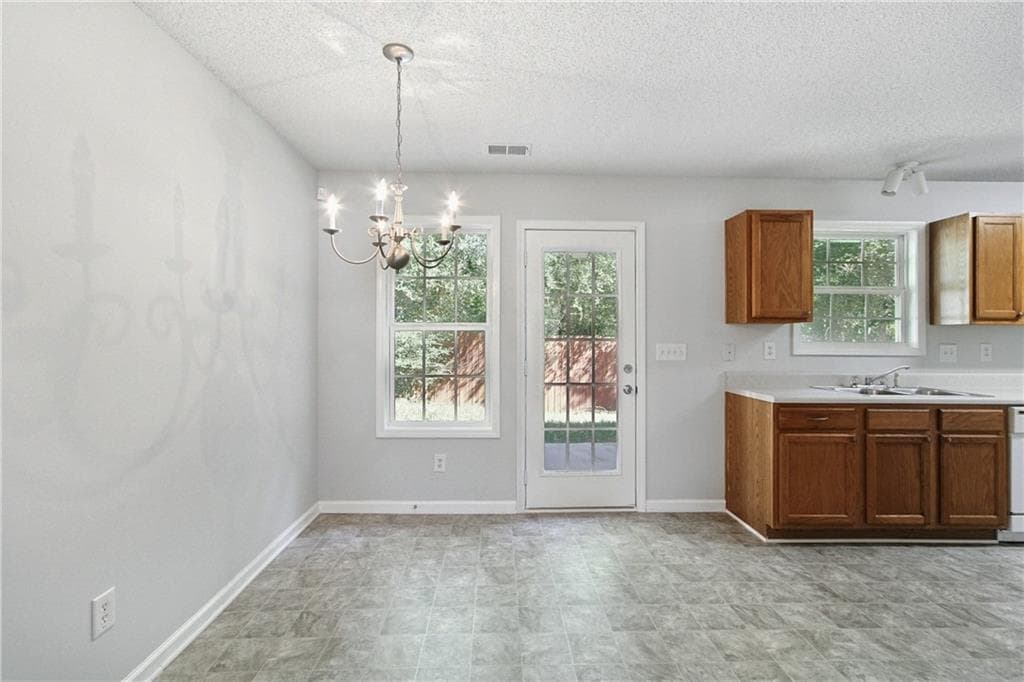 3 bedroom, 3 bathroom, 1,456 sq ft single family residence for sale at 273 Rosemont Court, Hiram, GA 30141 — photo 8