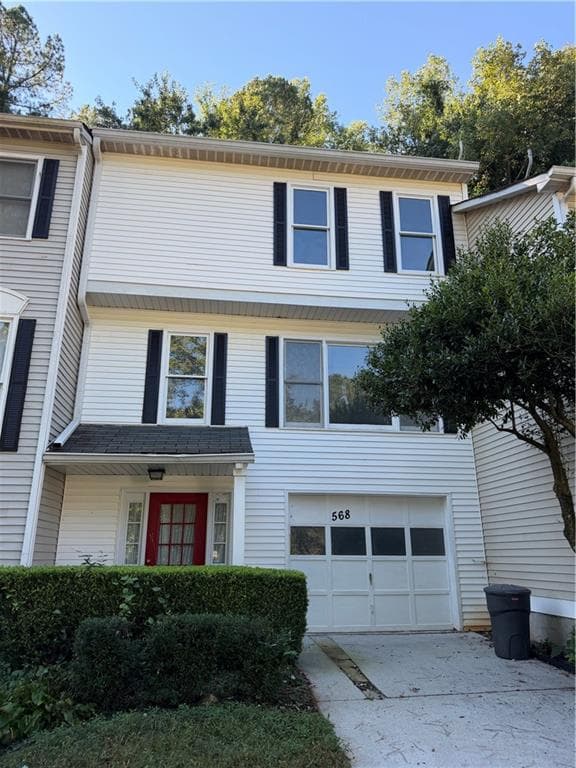 3 bedroom, 3 bathroom, 1,408 sq ft townhouse for rent at 568 Stratford Green, Avondale Estates, GA 30002 for $2,300 a month — photo 1 of 1