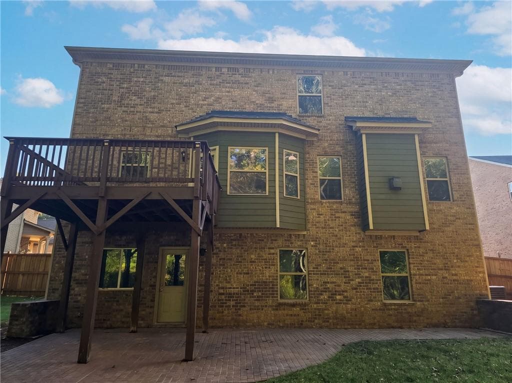6 bedroom, 4 bathroom, 3,071 sq ft single family residence for sale at 996 Spanish Moss Trail, Loganville, GA 30052 — photo 5