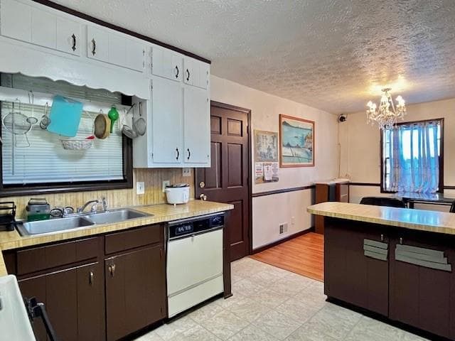 5 bedroom, 2 bathroom, 1,971 sq ft single family residence for rent at 2851 Club Drive, Lawrenceville, GA 30044 for $2,495 a month — photo 6