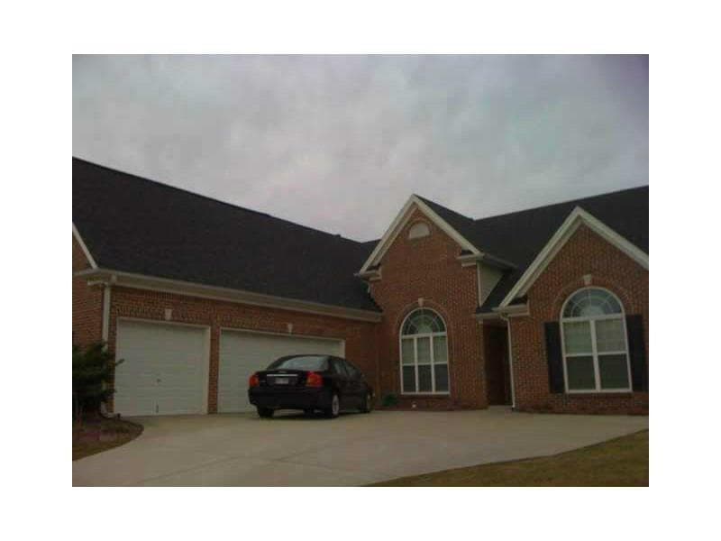 4 bedroom, 3 bathroom, 2,674 sq ft single family residence for rent at 3555 Stoneleigh Run Drive 3555, Buford, GA 30519 for $2,300 a month — photo 1 of 9