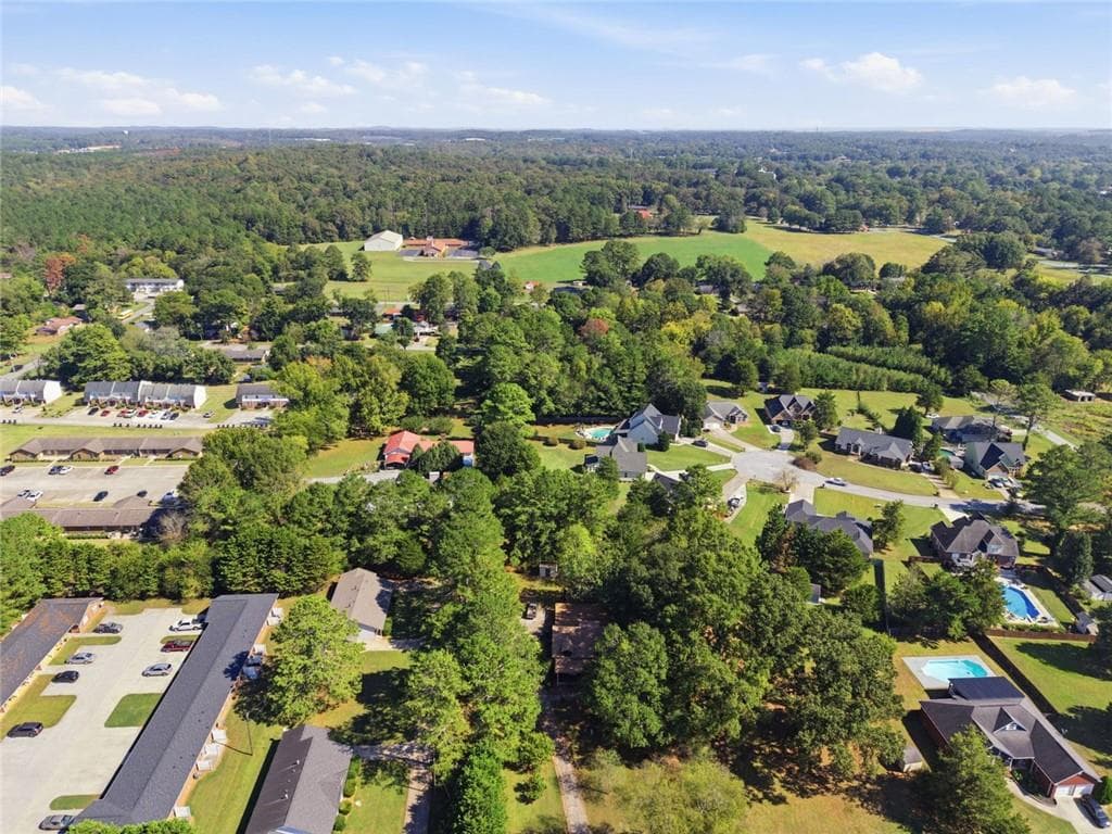 3 bedroom, 2 bathroom, 2,200 sq ft single family residence for sale at 432 Valley Drive, Cedartown, GA 30125 — photo 6