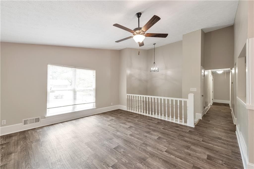 5 bedroom, 3 bathroom, 2,624 sq ft single family residence for rent at 4720 Jamerson Forest Circle, Marietta, GA 30066 for $2,795 a month — photo 5