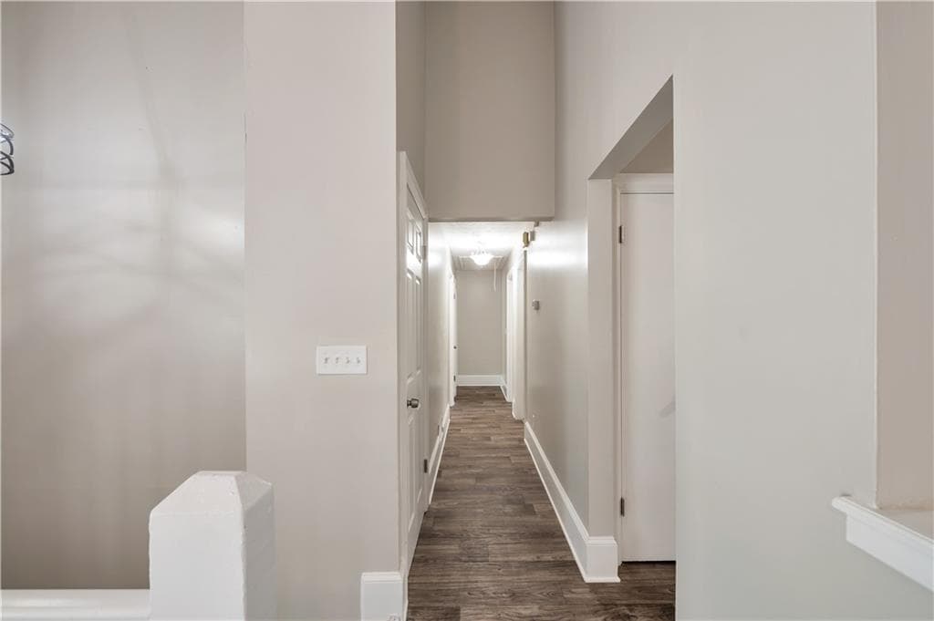 5 bedroom, 3 bathroom, 2,624 sq ft single family residence for rent at 4720 Jamerson Forest Circle, Marietta, GA 30066 for $2,795 a month — photo 9