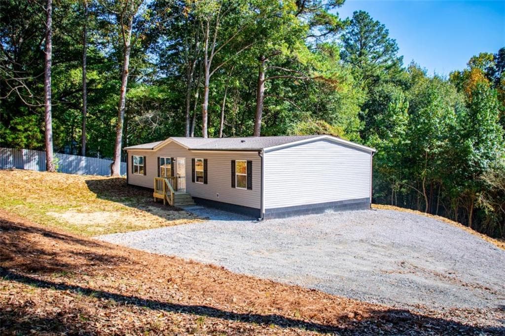 4 bedroom, 2 bathroom, 1,475 sq ft single family residence for sale at 9705 US Highway 78, Bremen, GA 30110 — photo 5