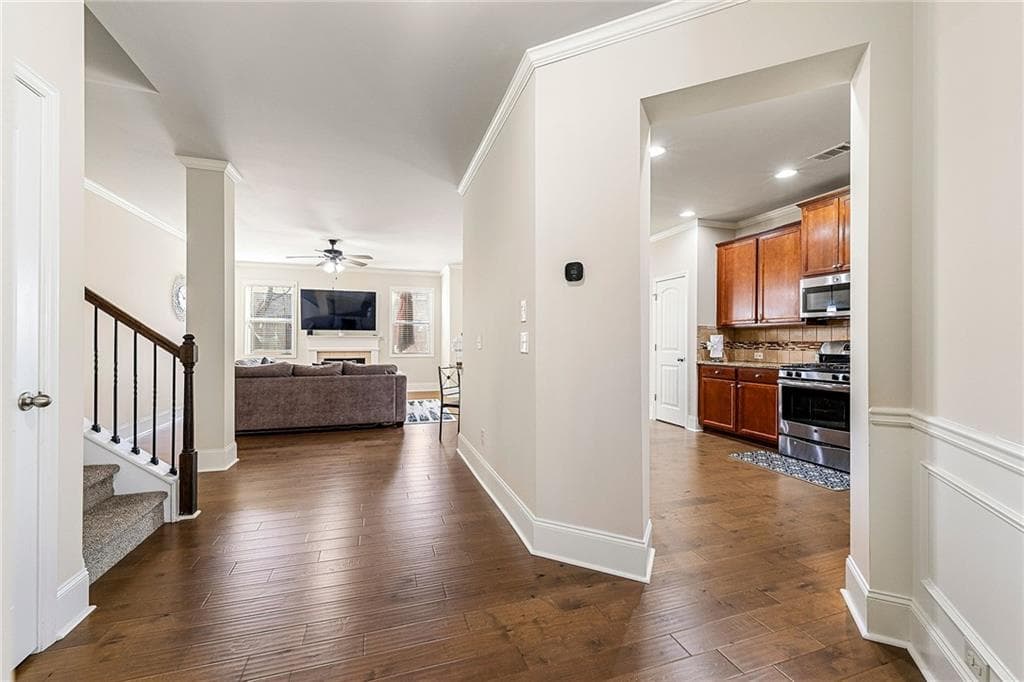 4 bedroom, 3 bathroom, 2,692 sq ft single family residence for rent at 2145 Red Barn Court, Cumming, GA 30040 for $2,950 a month — photo 2