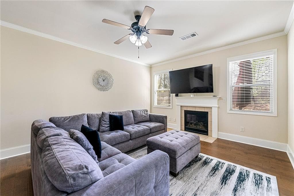4 bedroom, 3 bathroom, 2,692 sq ft single family residence for rent at 2145 Red Barn Court, Cumming, GA 30040 for $2,950 a month — photo 7