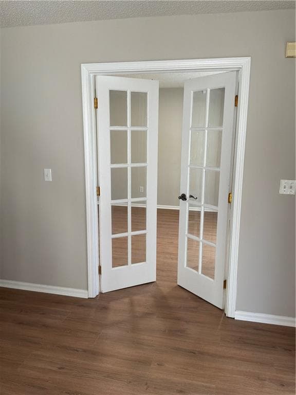 5 bedroom, 3 bathroom, 2,592 sq ft single family residence for sale at 6633 Hill Creek Cove, Lithonia, GA 30058 — photo 3