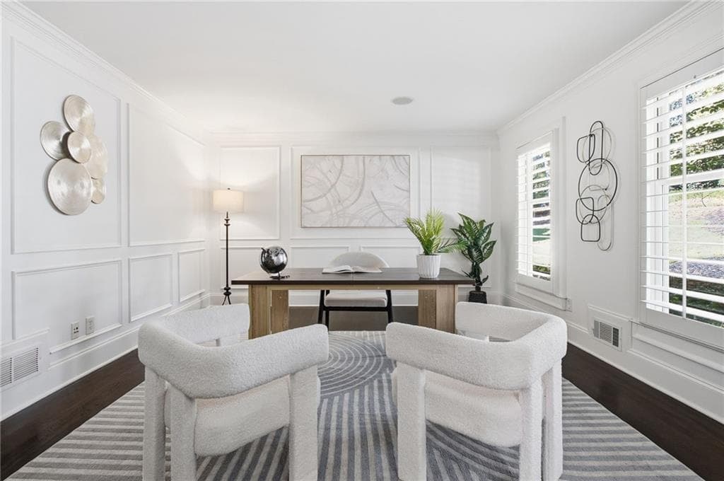 6 bedroom, 6 bathroom, 7,693 sq ft single family residence for sale at 5047 Nesbit Ferry Lane, Sandy Springs, GA 30350 — photo 8