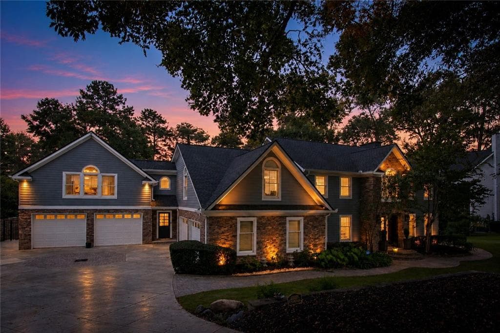 6 bedroom, 6 bathroom, 7,693 sq ft single family residence for sale at 5047 Nesbit Ferry Lane, Sandy Springs, GA 30350 — photo 3