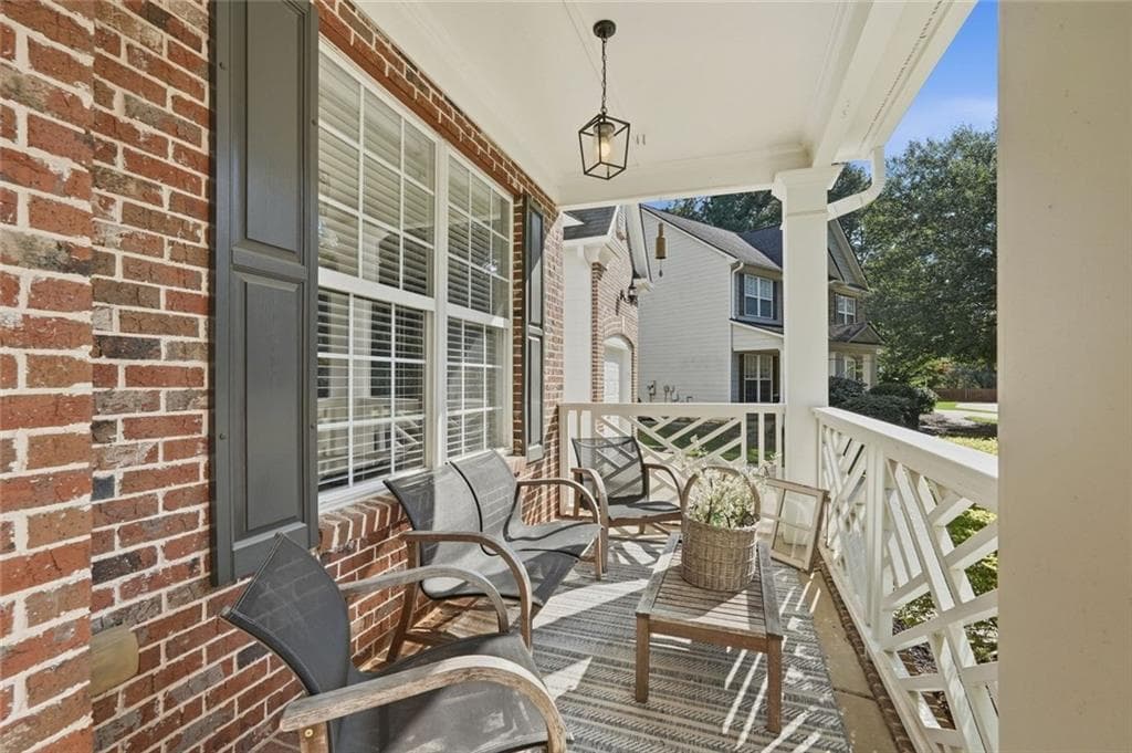 4 bedroom, 3 bathroom, 3,280 sq ft single family residence for sale at 6625 River Island Circle, Buford, GA 30518 — photo 10