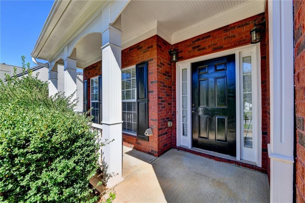 4 bedroom, 3 bathroom, 2,745 sq ft single family residence for rent at 3661 Devenwood Way, Buford, GA 30519 for $2,500 a month — photo 4