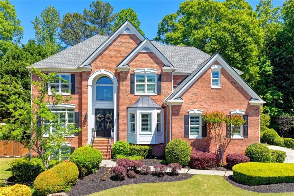 5 bedroom, 5 bathroom, 5,299 sq ft single family residence under contract at 1670 Harvest Lane, Alpharetta, GA 30004