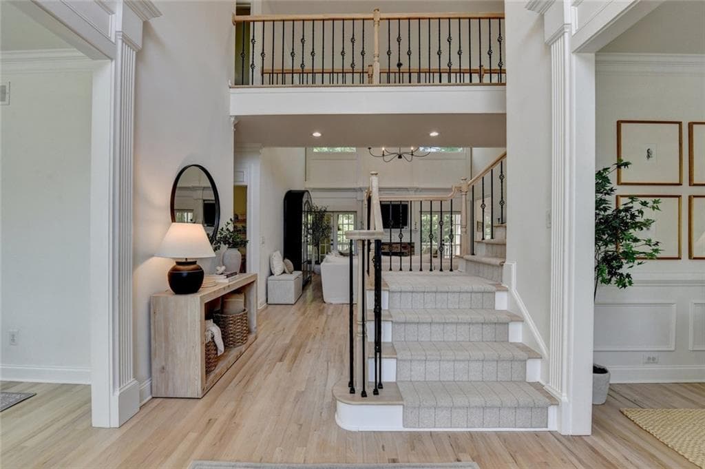 5 bedroom, 5 bathroom, 5,299 sq ft single family residence under contract at 1670 Harvest Lane, Alpharetta, GA 30004 — photo 3