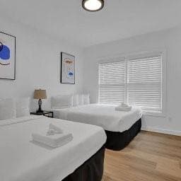 4 bedroom, 3 bathroom, 2,200 sq ft single family residence for rent at 438 Hamilton E Holmes Drive, Atlanta, GA 30318 for $5,000 a month — photo 5