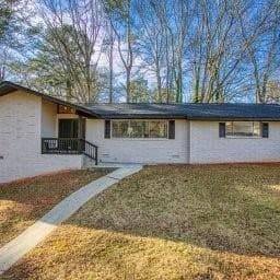 3 bedroom, 2 bathroom, 1,900 sq ft single family residence for rent at 3095 Riders Trail, Decatur, GA 30034 for $5,000 a month — photo 1 of 38