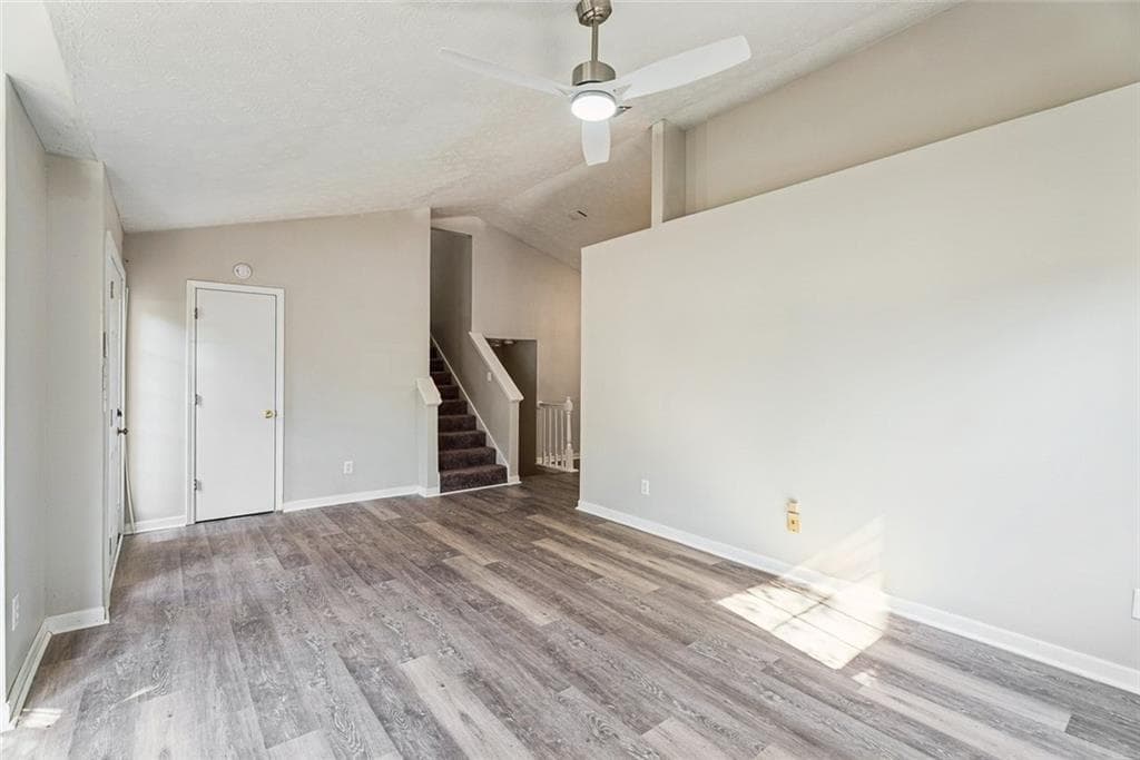 3 bedroom, 3 bathroom, 1,567 sq ft single family residence for sale at 3752 Sandy Shoals Lane, Decatur, GA 30034 — photo 4
