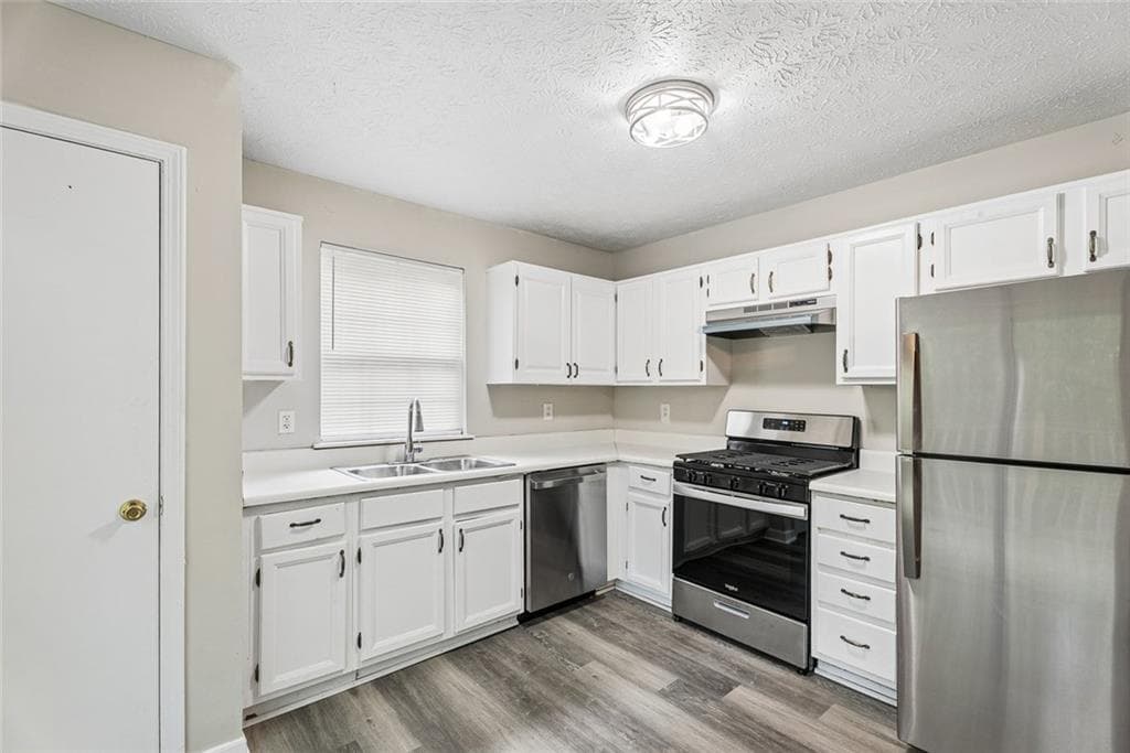 3 bedroom, 3 bathroom, 1,567 sq ft single family residence for sale at 3752 Sandy Shoals Lane, Decatur, GA 30034 — photo 8