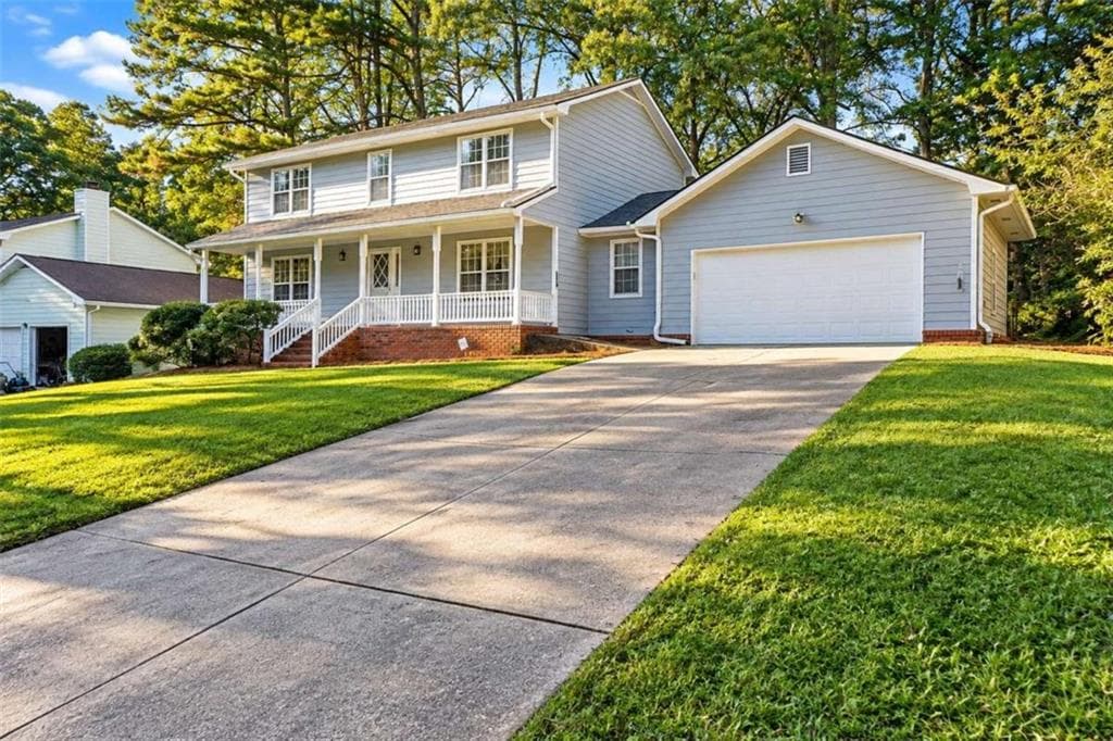 5 bedroom, 4 bathroom single family residence under contract at 4472 Woodland Forest Drive, Stone Mountain, GA 30083 — photo 2