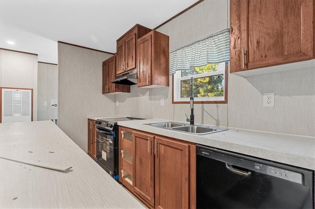 3 bedroom, 2 bathroom, 1,456 sq ft single family residence for sale at 255 Windy Hills Lane, Fairmount, GA 30139 — photo 6