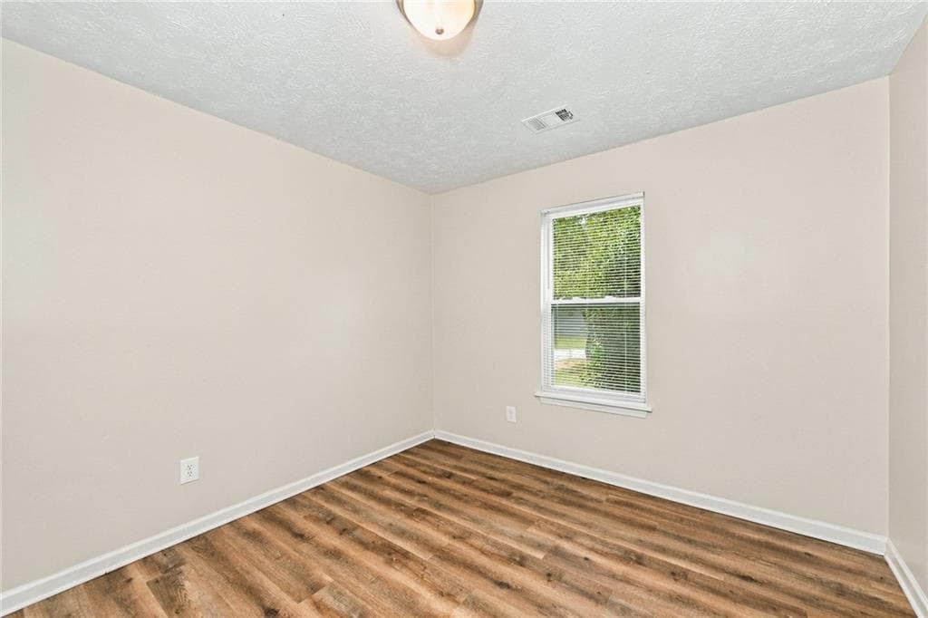 3 bedroom, 2 bathroom, 1,150 sq ft single family residence for rent at 512 Chestnut Lane, Monroe, GA 30655 for $1,725 a month — photo 7