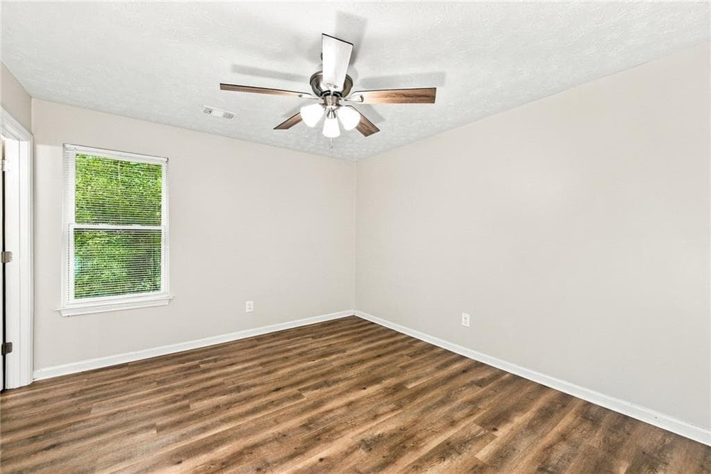 3 bedroom, 2 bathroom, 1,150 sq ft single family residence for rent at 512 Chestnut Lane, Monroe, GA 30655 for $1,725 a month — photo 9