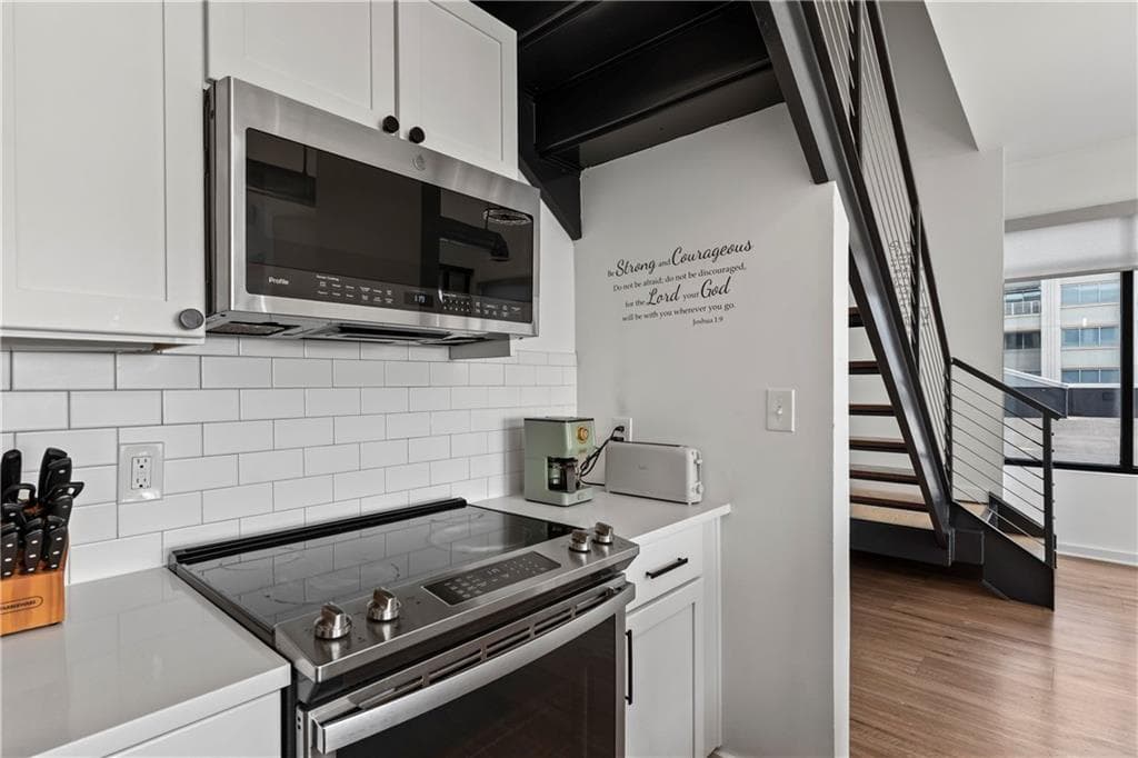 3 bedroom, 3 bathroom, 2,088 sq ft condominium for sale at 260 18th Street 10226, Atlanta, GA 30363 — photo 8