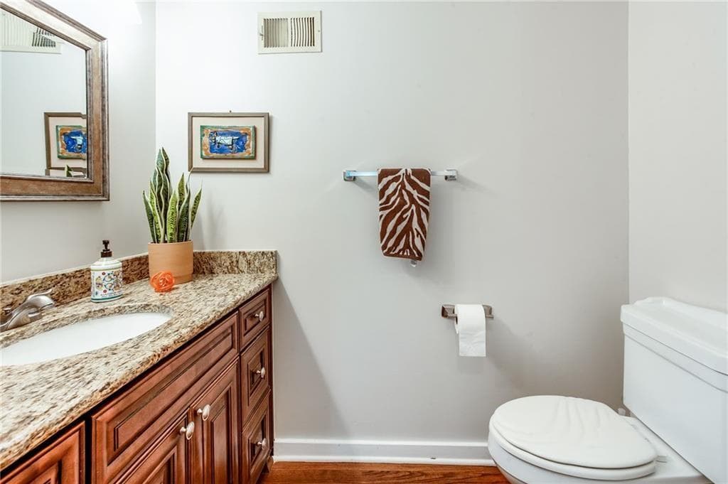 5 bedroom, 5 bathroom, 4,087 sq ft single family residence for rent at 2720 Margaret Mitchell Drive, Atlanta, GA 30327 for $5,500 a month — photo 7