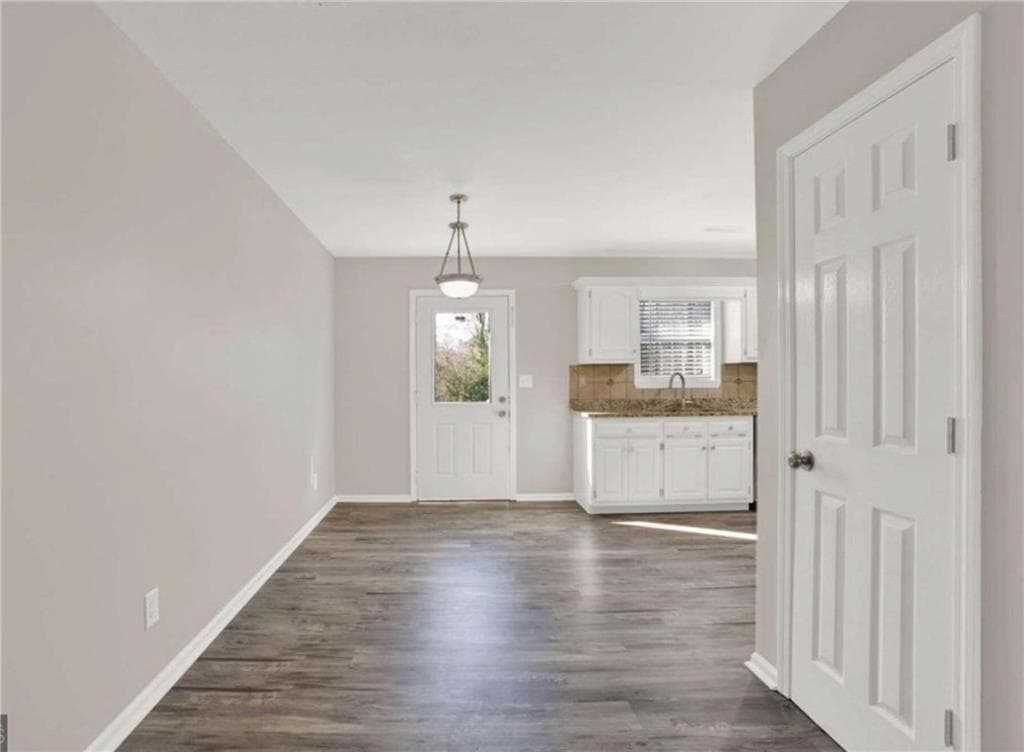 3 bedroom, 2 bathroom, 1,426 sq ft single family residence for sale at 2251 Boone Ford Road, Calhoun, GA 30701 — photo 8