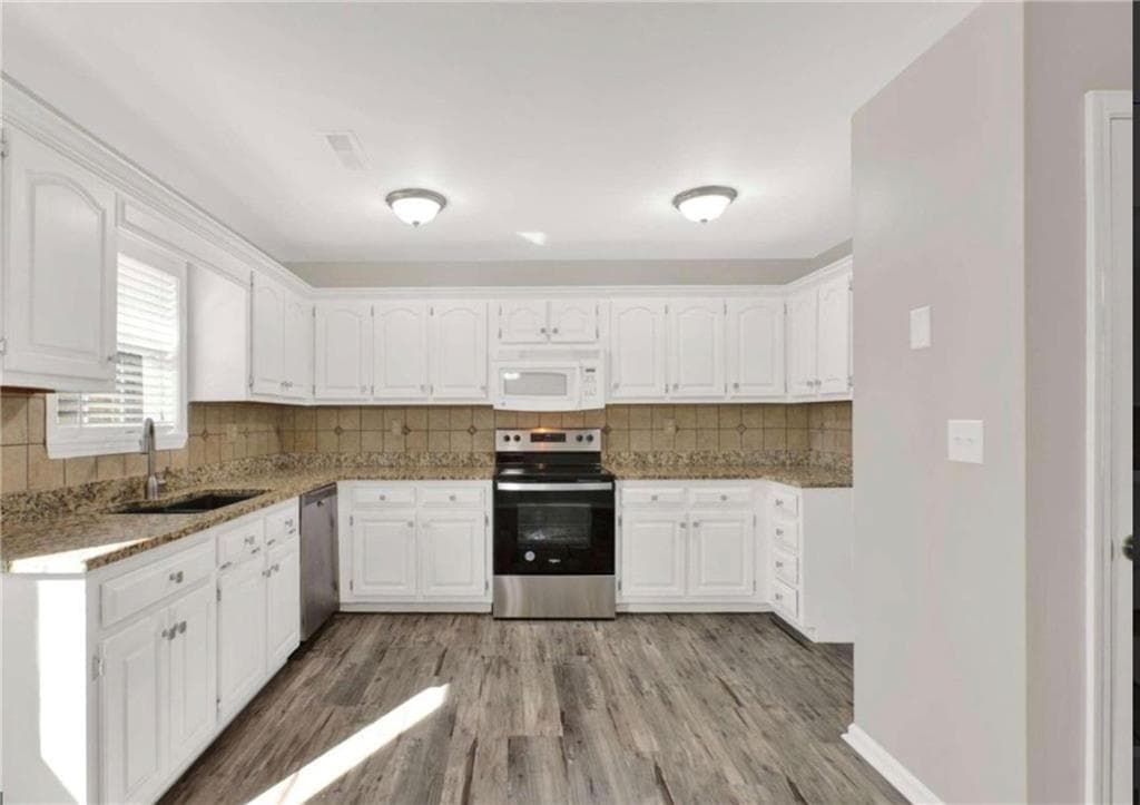 3 bedroom, 2 bathroom, 1,426 sq ft single family residence for sale at 2251 Boone Ford Road, Calhoun, GA 30701 — photo 10