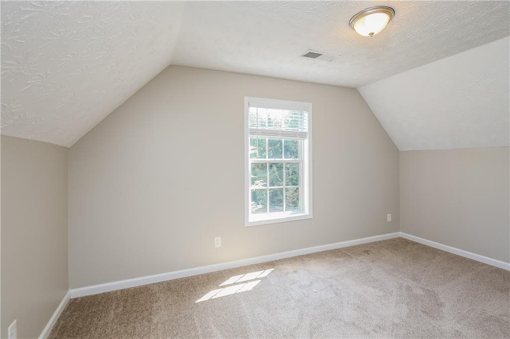 3 bedroom, 3 bathroom, 1,670 sq ft single family residence for rent at 8040 Paddocks Mill Drive, Cumming, GA 30041 for $2,155 a month — photo 9