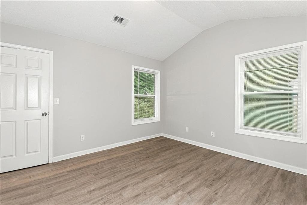 4 bedroom, 3 bathroom, 1,716 sq ft single family residence for rent at 5730 Broadleaf Way, Atlanta, GA 30349 for $2,180 a month — photo 10