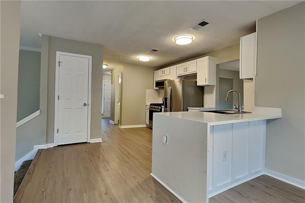 3 bedroom, 3 bathroom, 2,386 sq ft single family residence for rent at 126 The Esplanade Way, Loganville, GA 30052 for $2,350 a month — photo 5