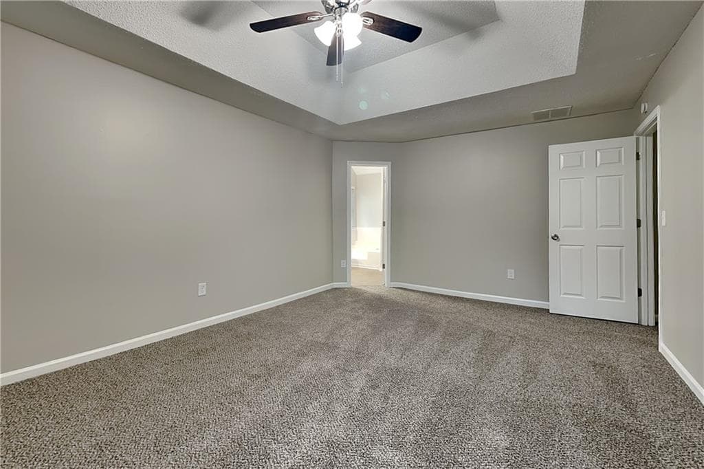 3 bedroom, 3 bathroom, 2,386 sq ft single family residence for rent at 126 The Esplanade Way, Loganville, GA 30052 for $2,350 a month — photo 10